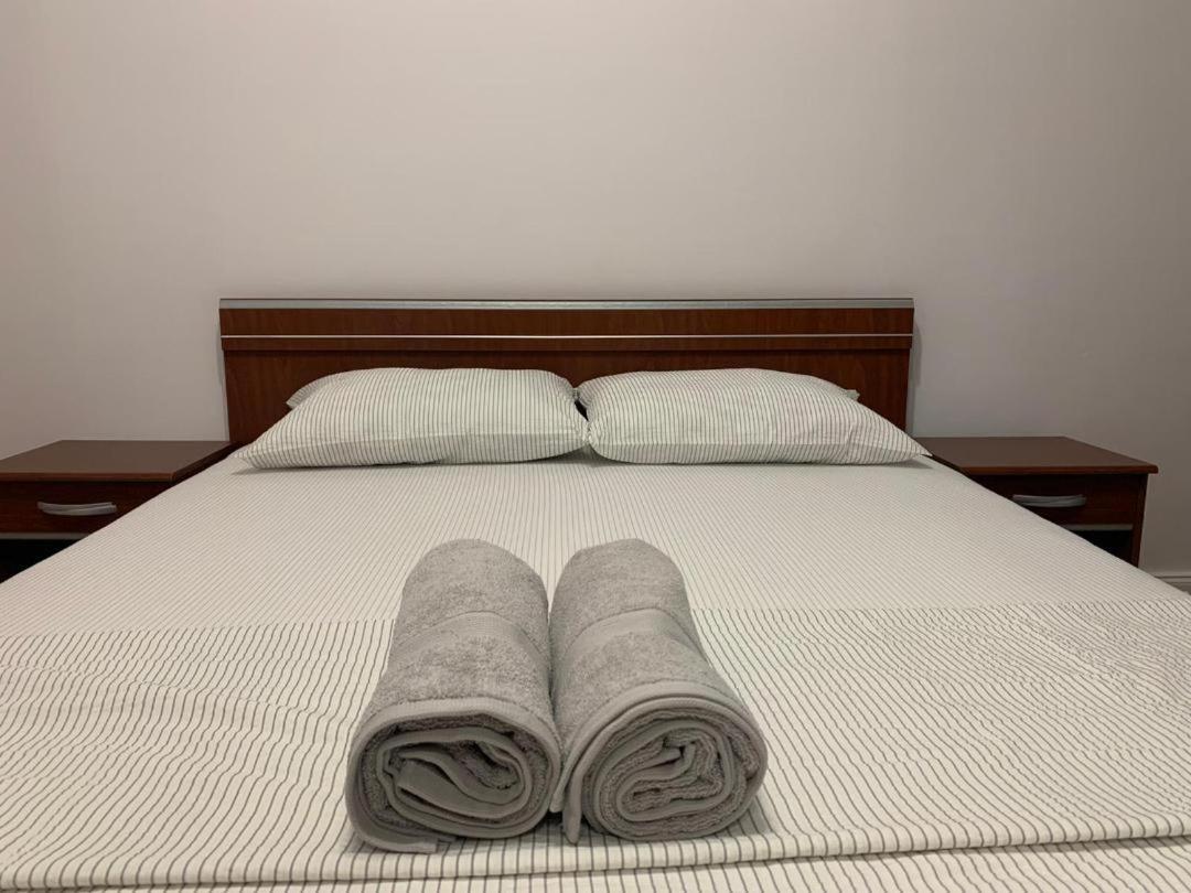 Eunice Apartament Орадя Экстерьер фото